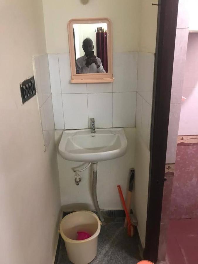 Iswarya Illam Appartamento Chidambaram Esterno foto